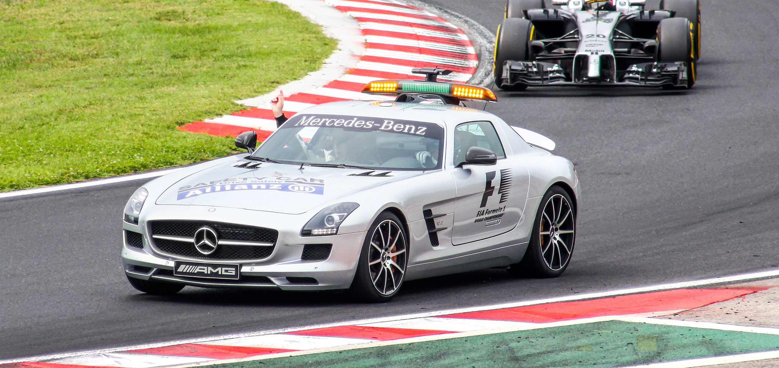 Mercedes-Benz C197 SLS AMG